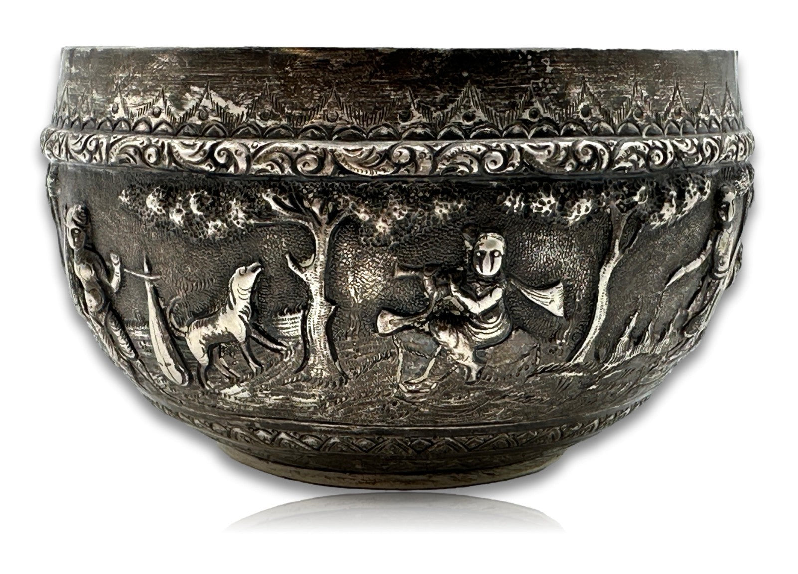Silberschale mit figürlichem Hochreliefdekor – Südostasien - ca. 1900/30 - Burma2