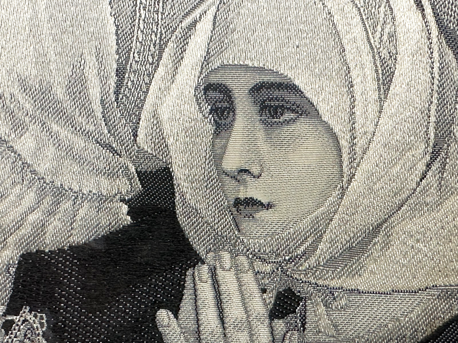 Feine französische Seidenstickerei nach Édouard Sonrel – Betende Nonnen um 18803
