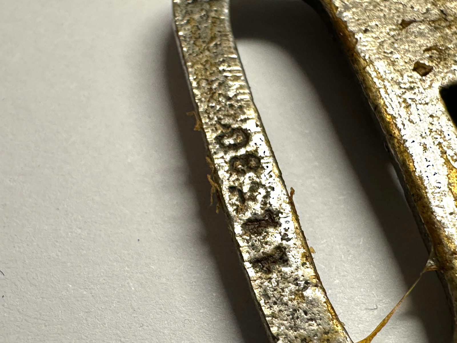 Metzger Zunft-Koppelschließe um 1920/30 – Doppel-Stierkopf - Schlangen-Haken10