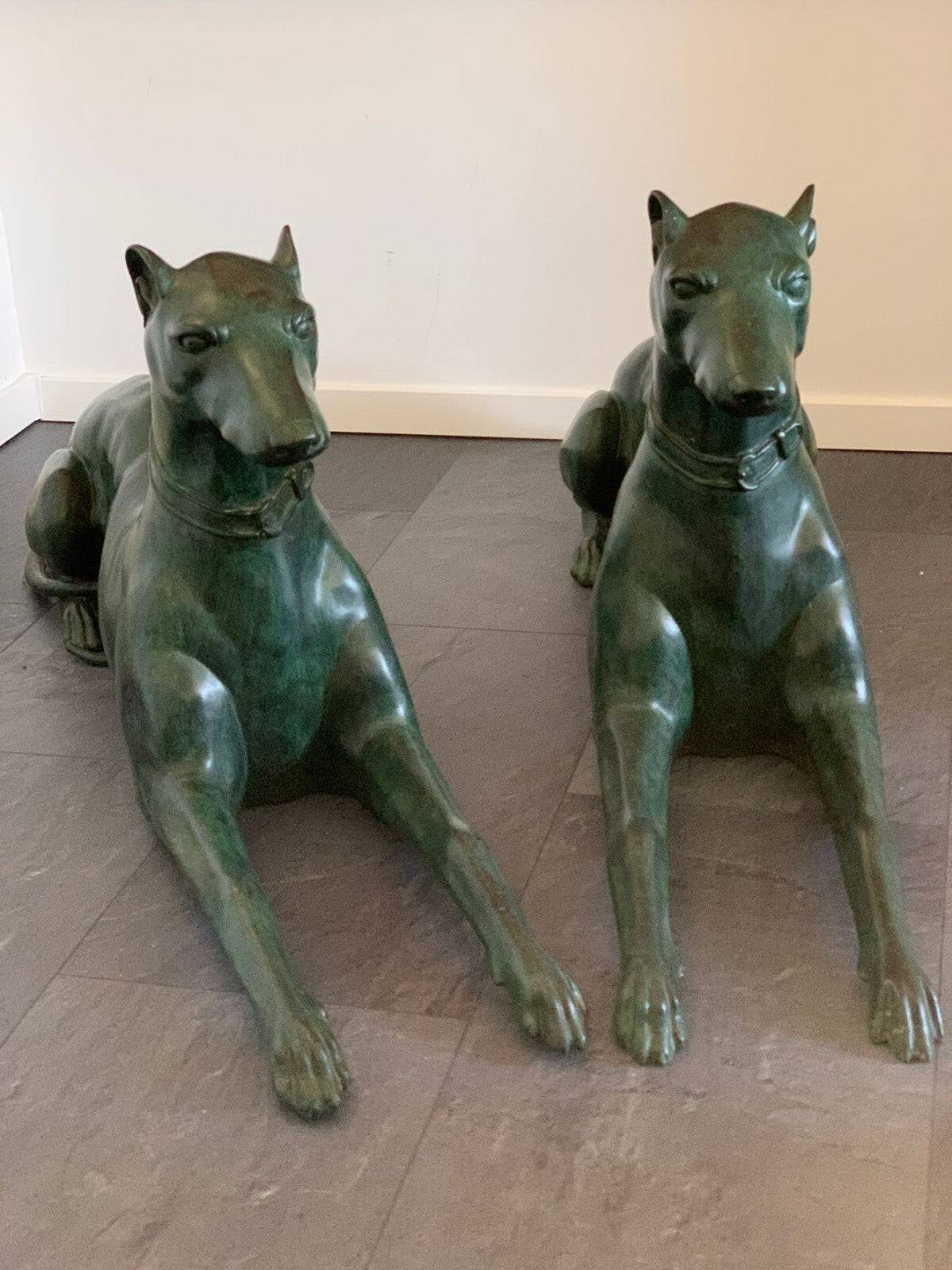 Windhund Paar Lebensgroß - Bronze patiniert - signiert - Vintage2