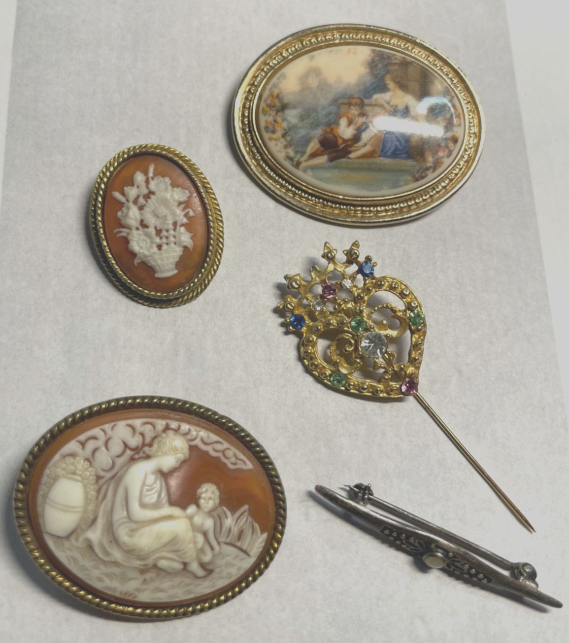 6 Nostalgie Broschen vintage Modeschmuck gepflegt auch mit Cameo Style9
