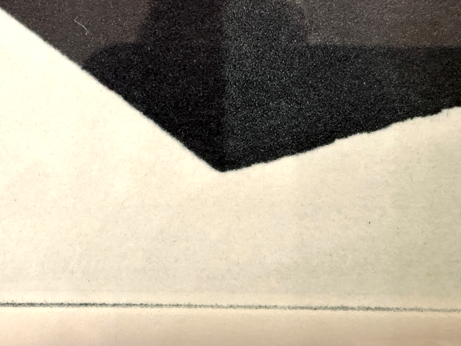 Wolfgang Gäfgen – Farbige Radierung - "Schachtel mit Tuch" - 67/100 – signiert5