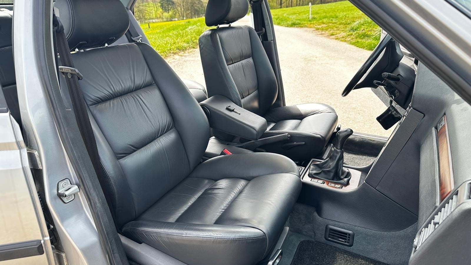 Peugeot 605 - Bj 1992 - Km 12000 original - 167 PS - Leder - TOP ZUSTAND 1A15