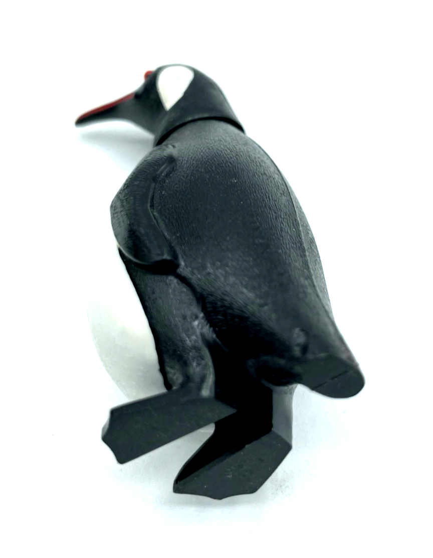 Breba Pinguin Wackelkopf rote Augen 1970er Jahre Höhe ca. 8 cm Kunststoff Nr. 24