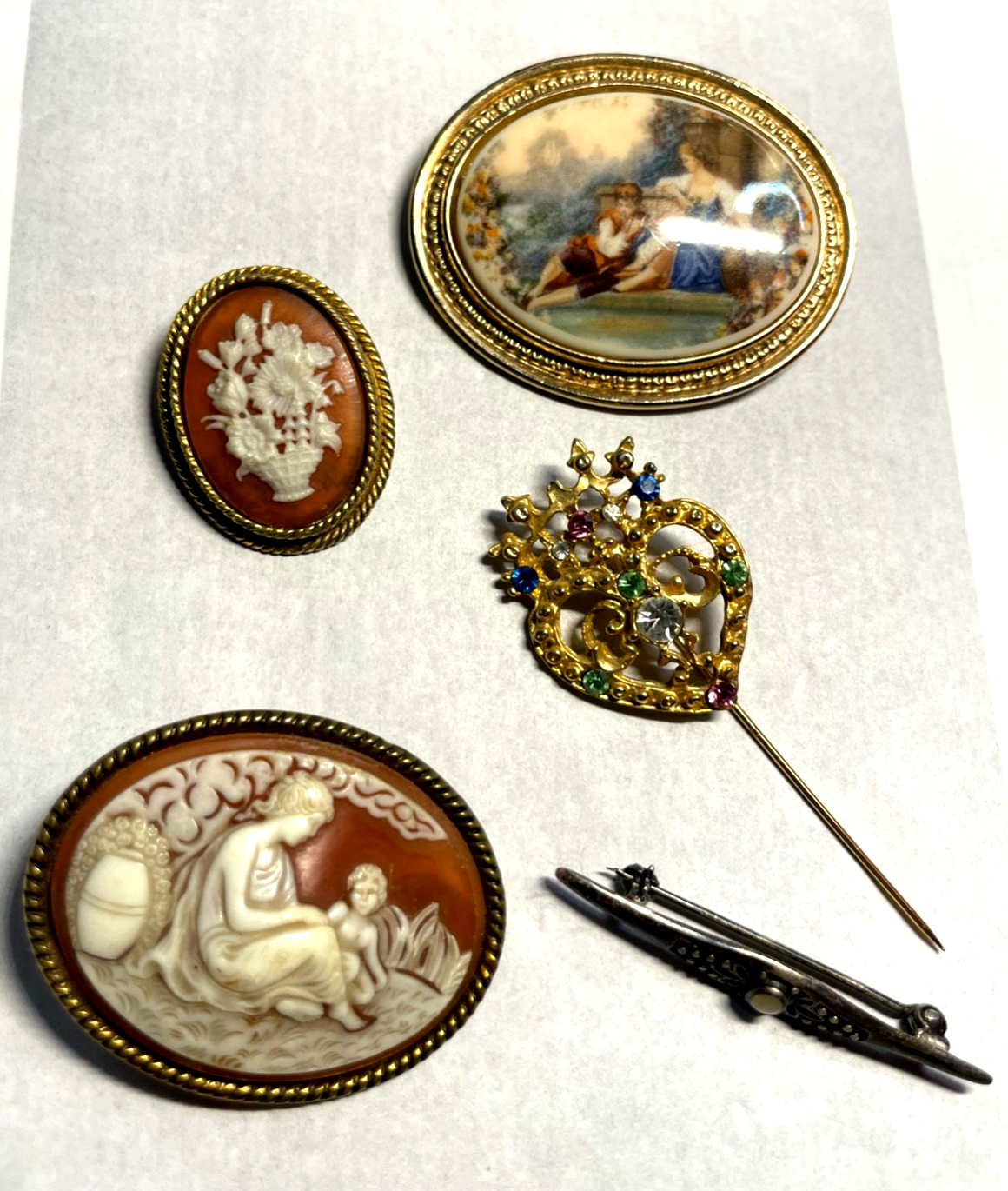 6 Nostalgie Broschen vintage Modeschmuck gepflegt auch mit Cameo Style8