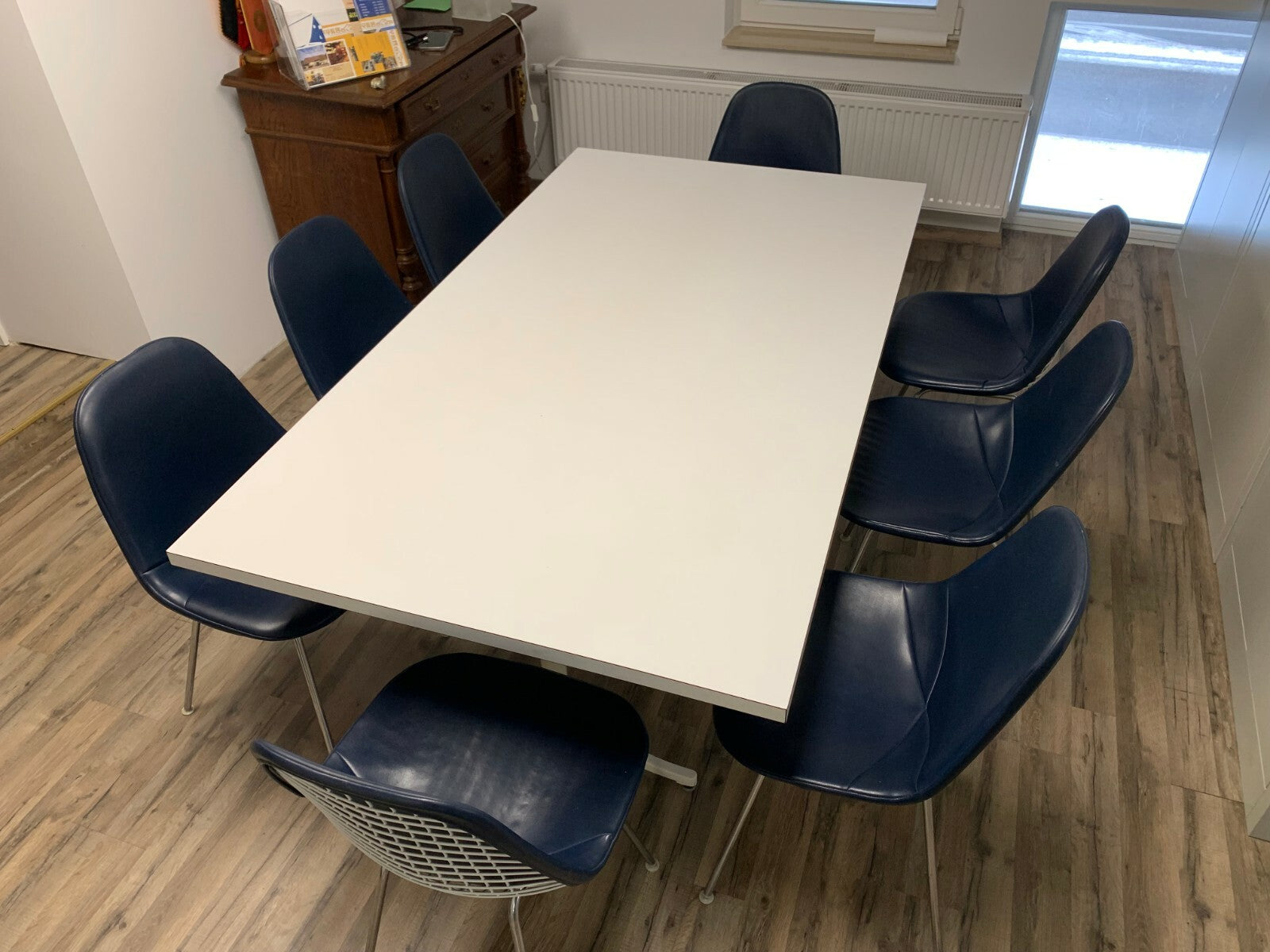 Herman Miller für Charles Eames - Design Stühle + Tisch - Esstisch - 60er Jahre9