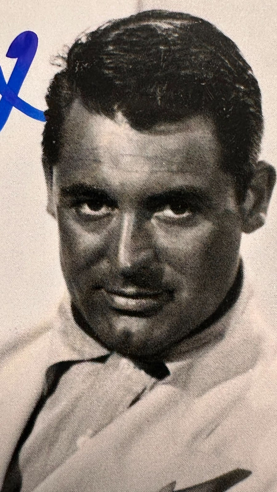 Cary Grant Autogramm Foto signiert Filzstift 15x11 cm Hollywood Klassiker2