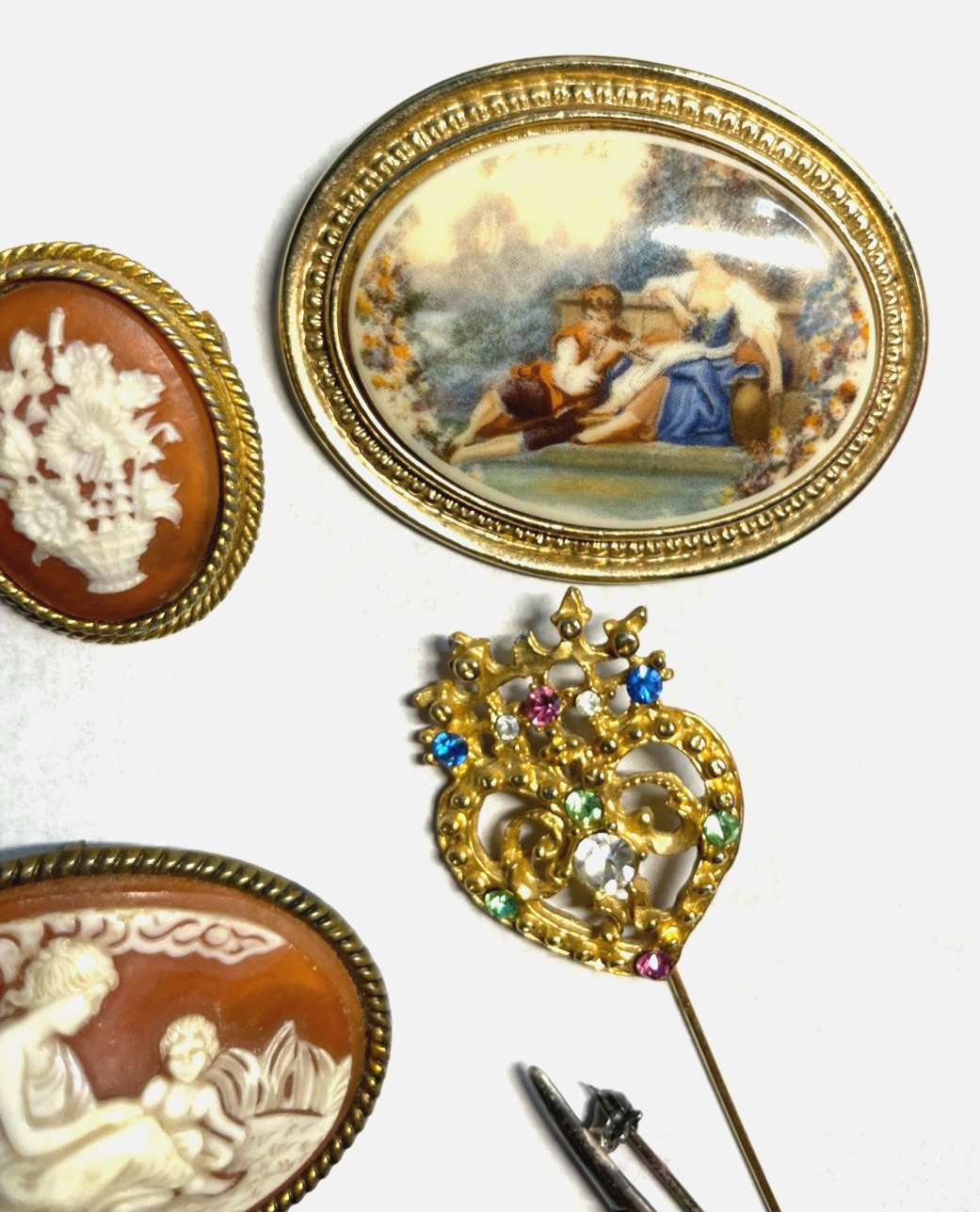 6 Nostalgie Broschen vintage Modeschmuck gepflegt auch mit Cameo Style1