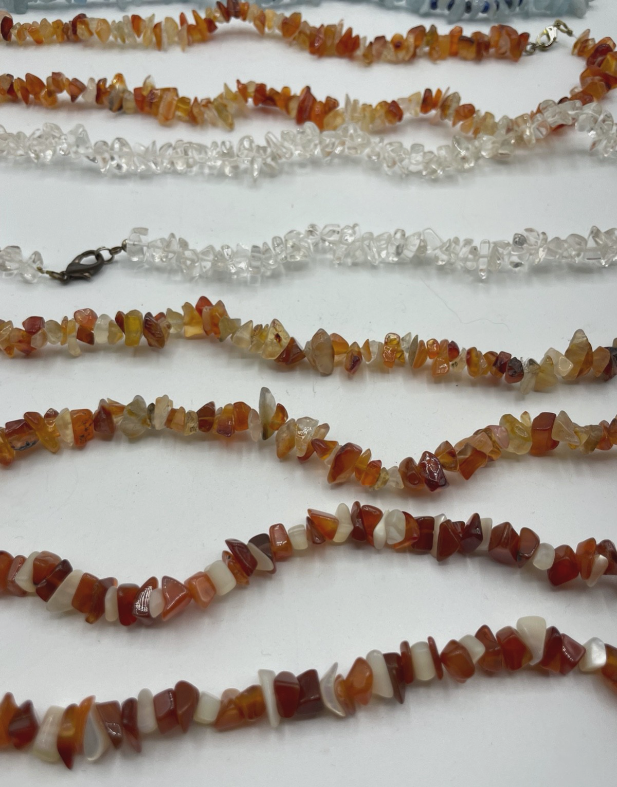 8 verschieden lange Edelstein Ketten Aquamarin Goldfluss Karneol Bergkristall 101