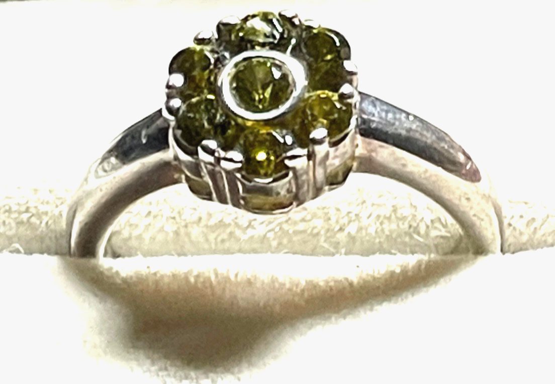 Solider 925 Silber Ring Silberring 7 x Peridot Handarbeit Ø 18 mm RG 57 gepfl.7