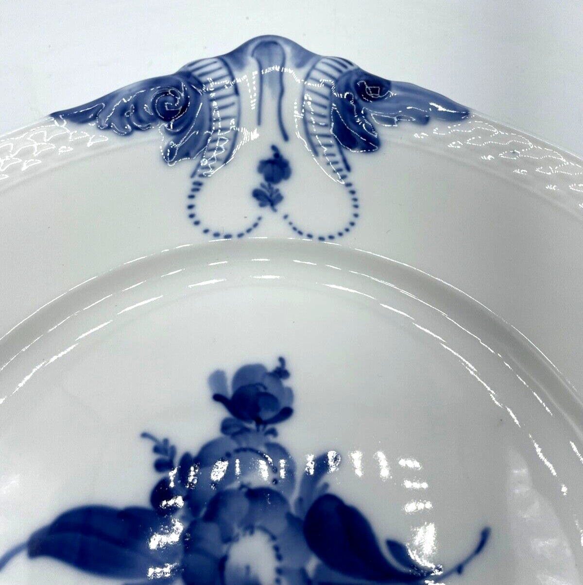 Royal Copenhagen Denmark Porzellan schöner Anbiet Teller Blaue Blume blue flower2