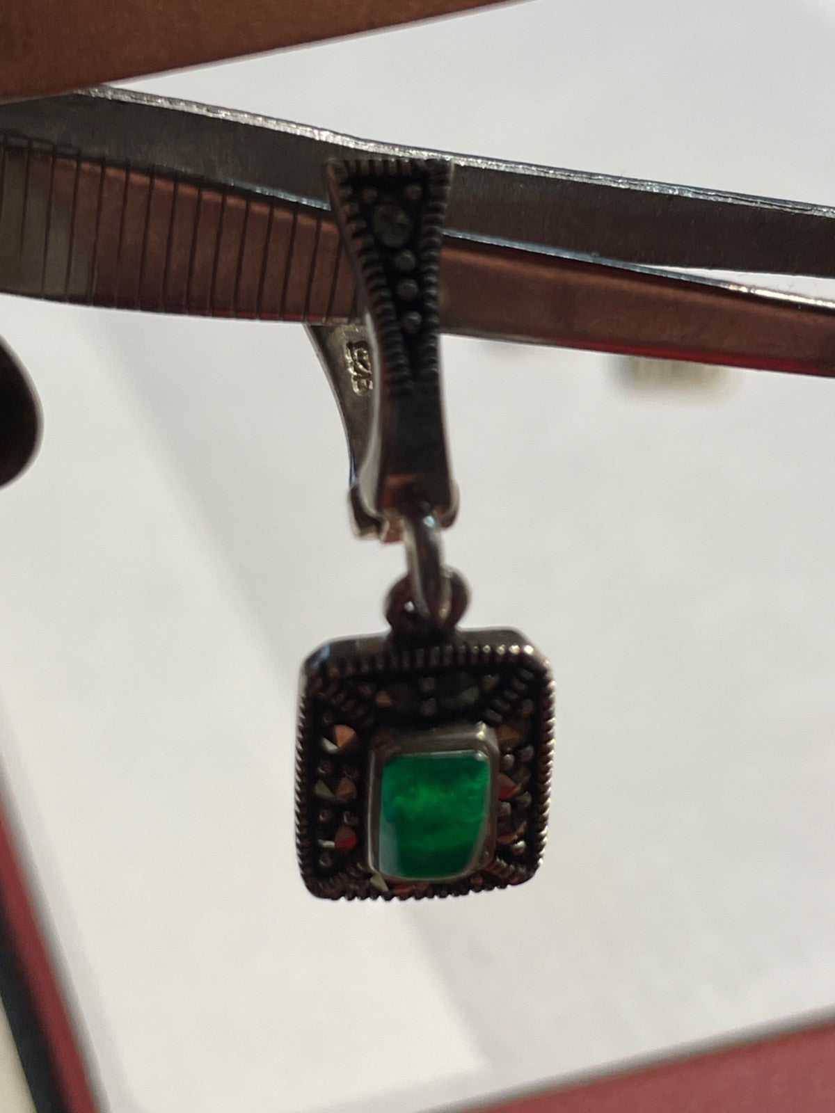 Solide 925 Silber Ohrringe Ohrhänger grüner Farbstein + Markasit im Antikstil7