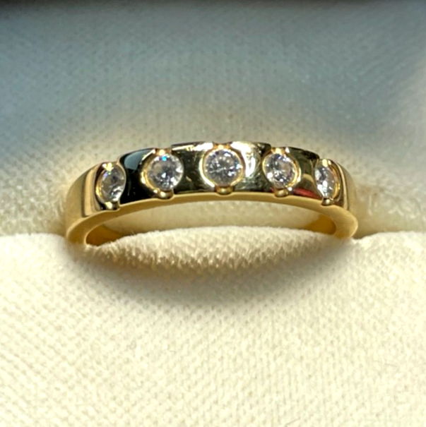 Solider massiver 750 Gold 18 K Ring 5 Brillanten 0,5ct. Ø 17,8 mm RG 56 Juwelier1