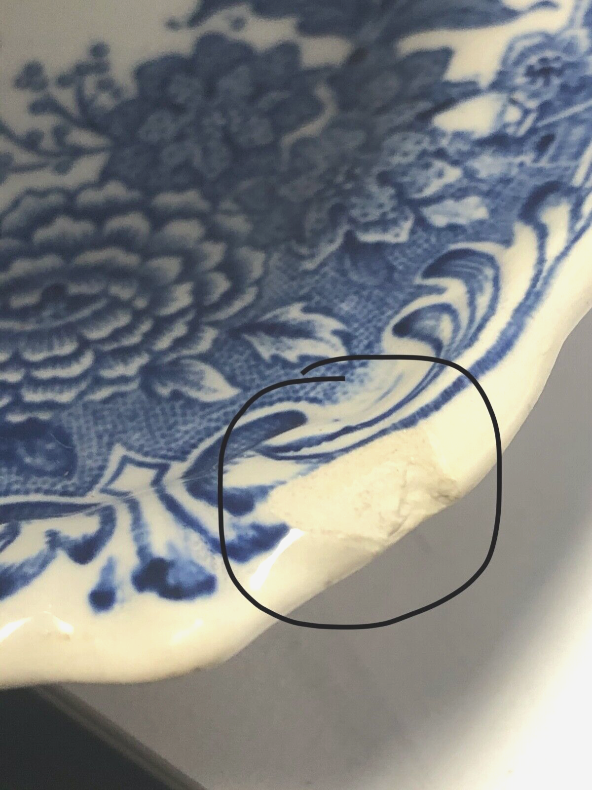 Villeroy & Boch Service Burgenland Sauciere weiß blau Soßenschale kleiner Chip4
