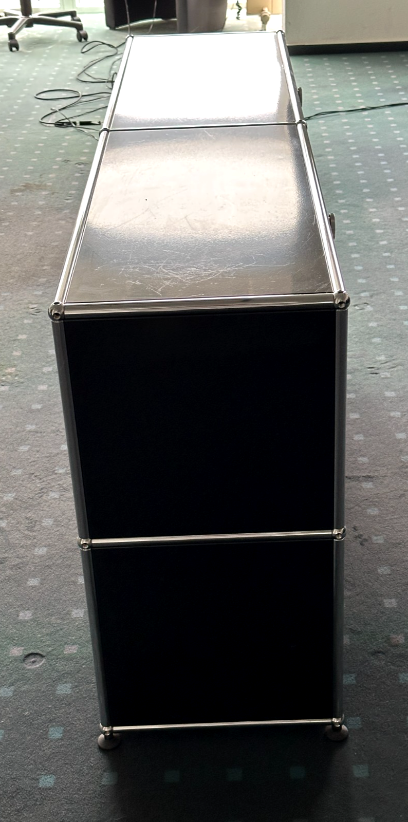 USM Haller - Sideboard 150cm - graphitschwarz - 4 Klapptüren abschließbar chrom3