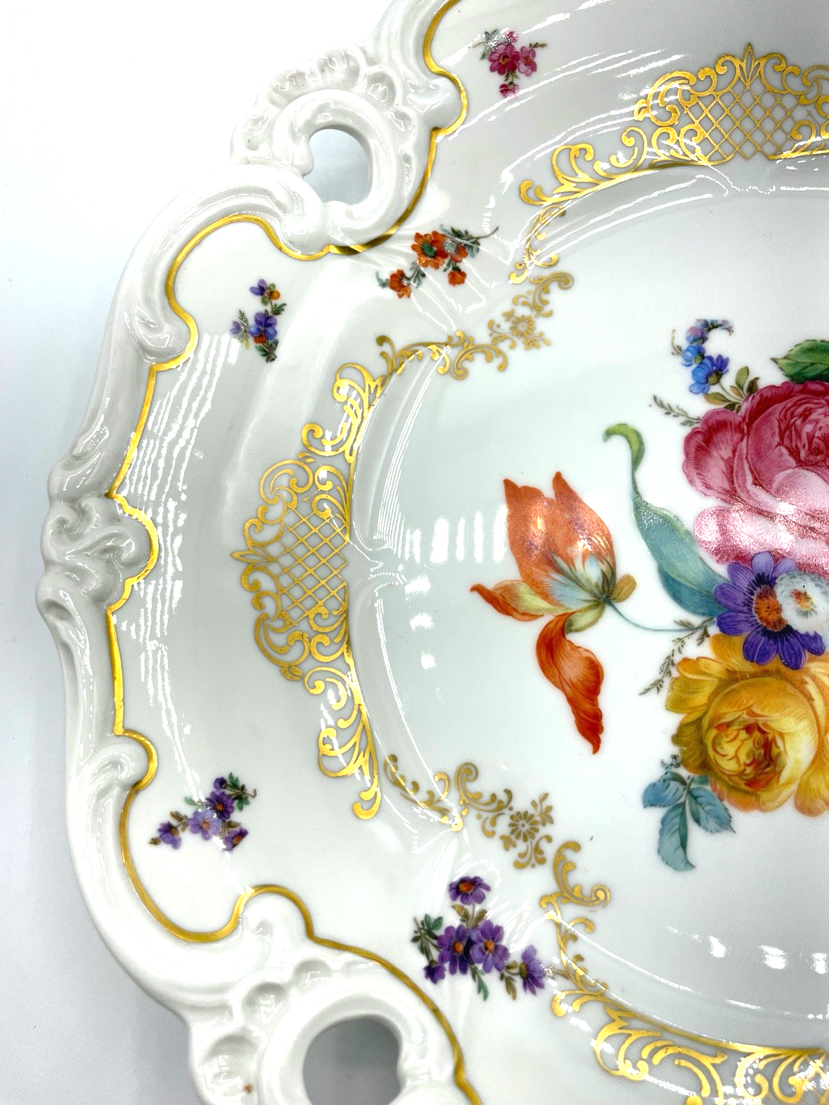 Weimar Porzellan Teller Schale handbemalt Blumenbukett Golddekor Ø 32 cm gepfl.2