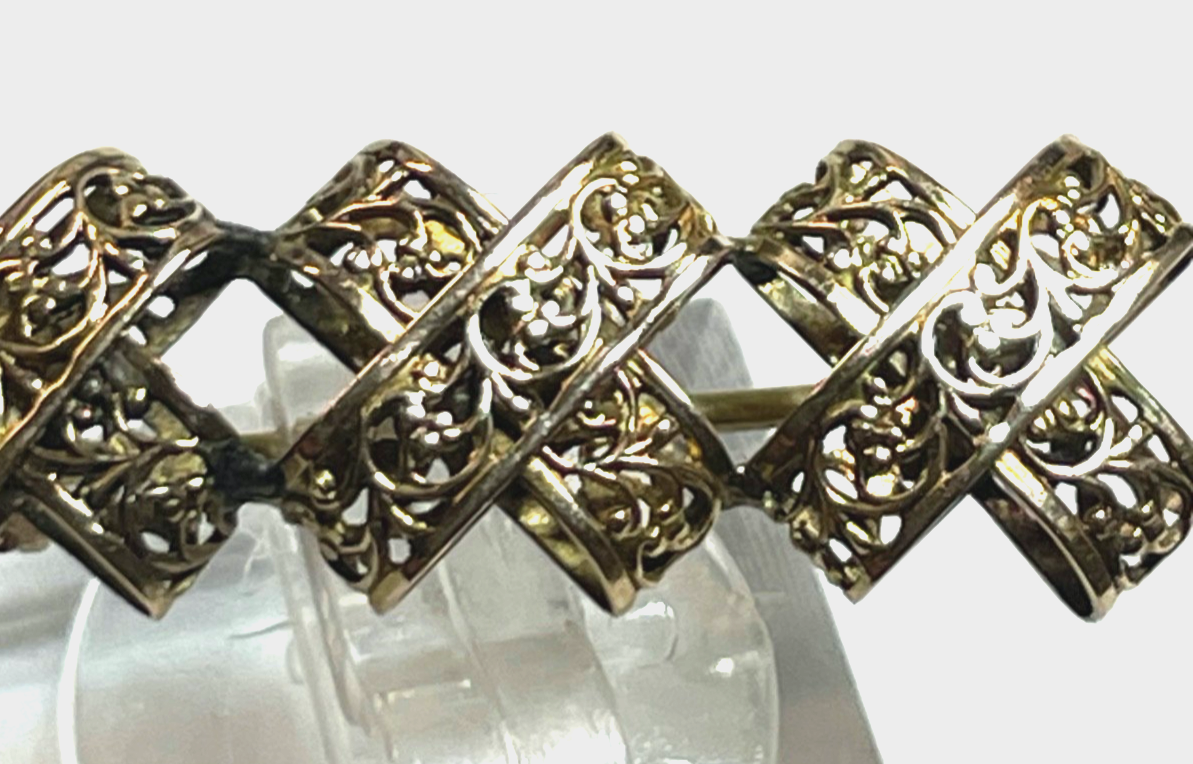 Sehr attraktive alte 585 Gold Brosche floral Durchbruch beidseitig Juwelier3