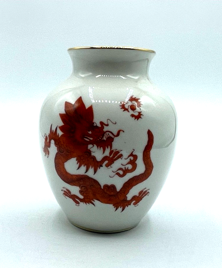 30er J Ilmenau Graf von Henneberg Porzellan Vase roter Drache Goldrand H 12 cm1