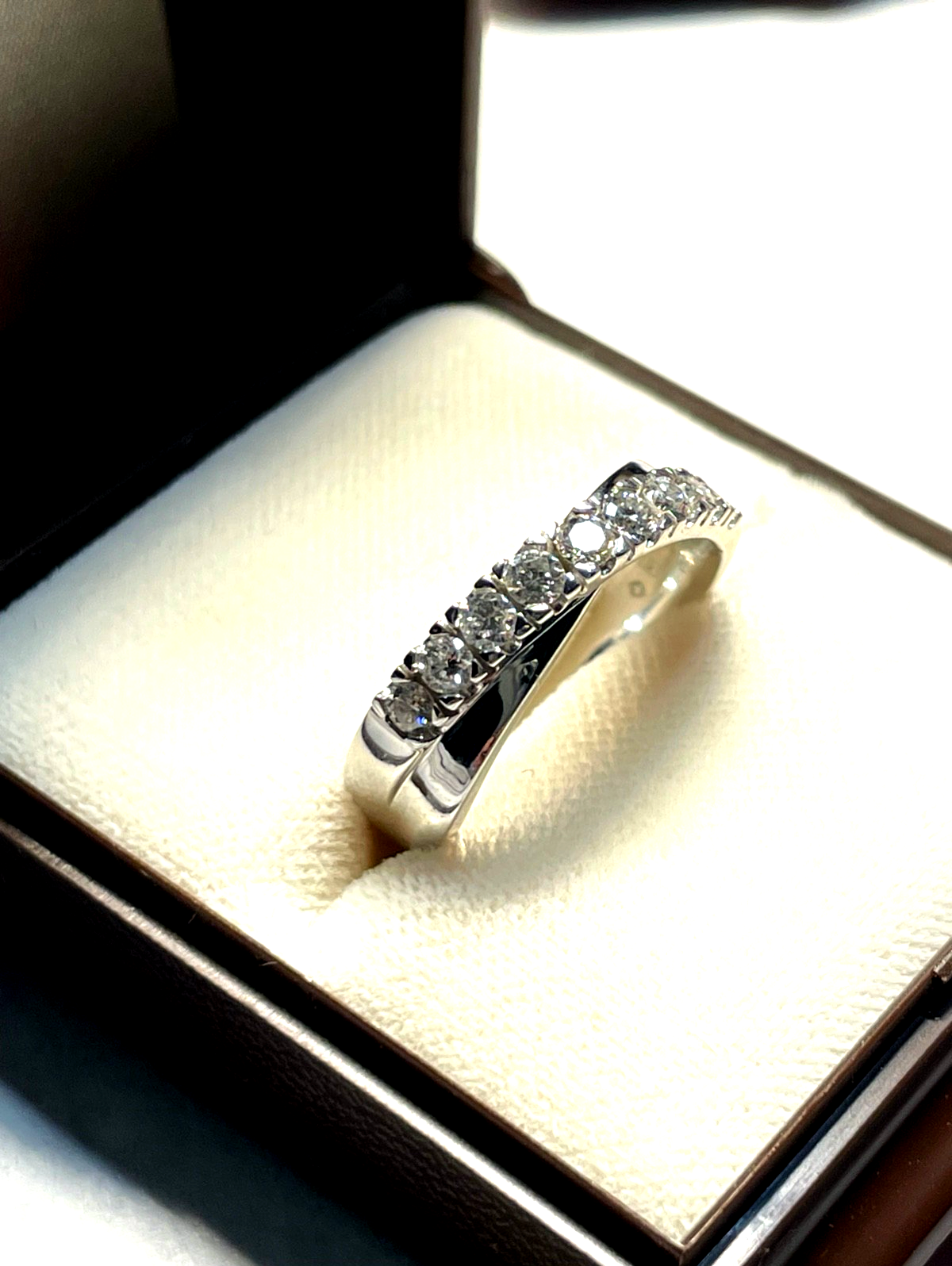 Solider Weißgold 585 Gold 14 K Ring 9 Brillanten 1,0ct. Ø 17,8 mm RG 56 Juwelier9