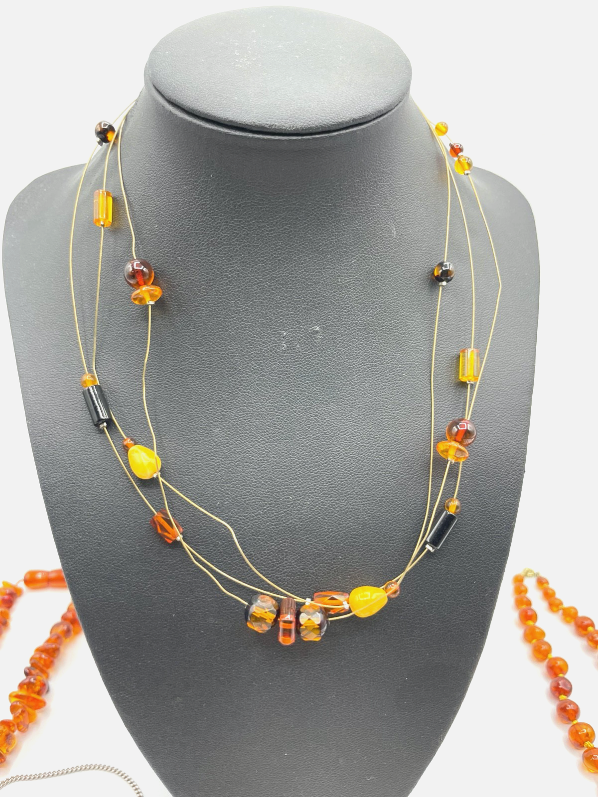 Konvolut tragbar gepfl. Bernstein Schmuck alt + neu Kette Anhänger Anstecknadel1