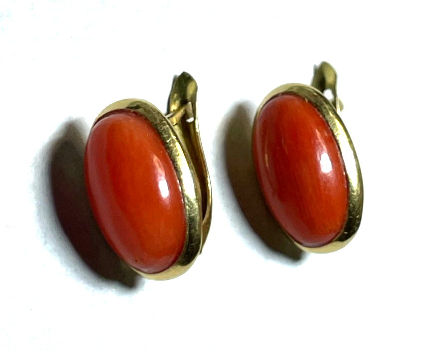 Solide 750 Gold 18 K Ohrringe Natur Lachs Koralle Cabochon Juwelier Klassiker3