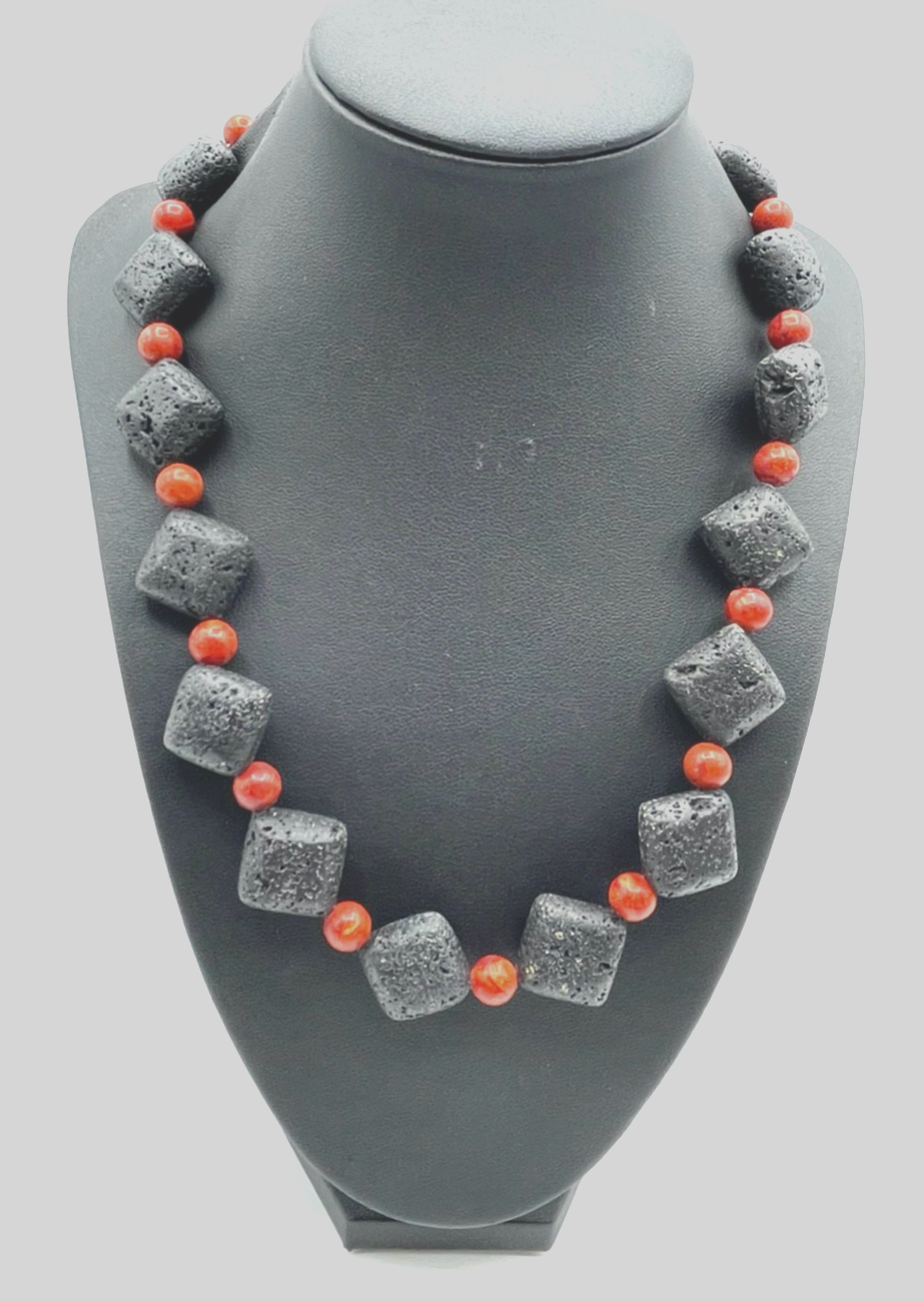 Attraktive Bambuskoralle + Lava Stein Halskette Collier L50 B2,2 cm Magnet Kugel1