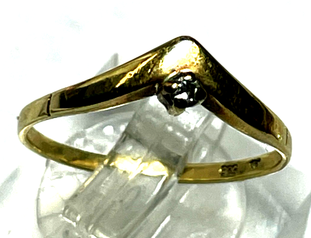 Moderner zarter 585 Gold 14 K Damen Ring kl. Diamant Ø 17 mm RG 544