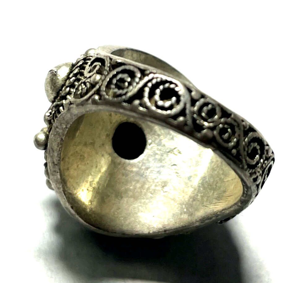 Solider vintage 800 Silber Ring Koralle Cabochon Handarbeit Filigranarbeit Ethno7