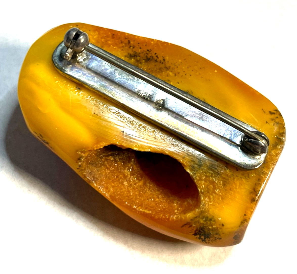 Antik Natur Bernstein Findling als Brosche Butterscotch Juwelierpunze Silber 9255