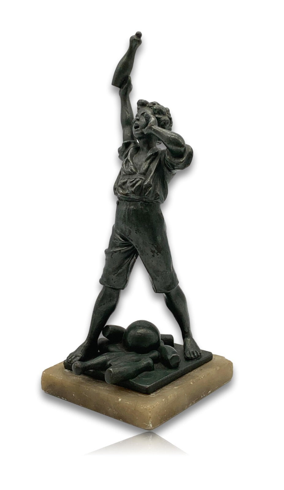 Zink Figur Skulptur patiniert- 'alle Neune' - Junge Bub mit Kegel - Marmorsockel0