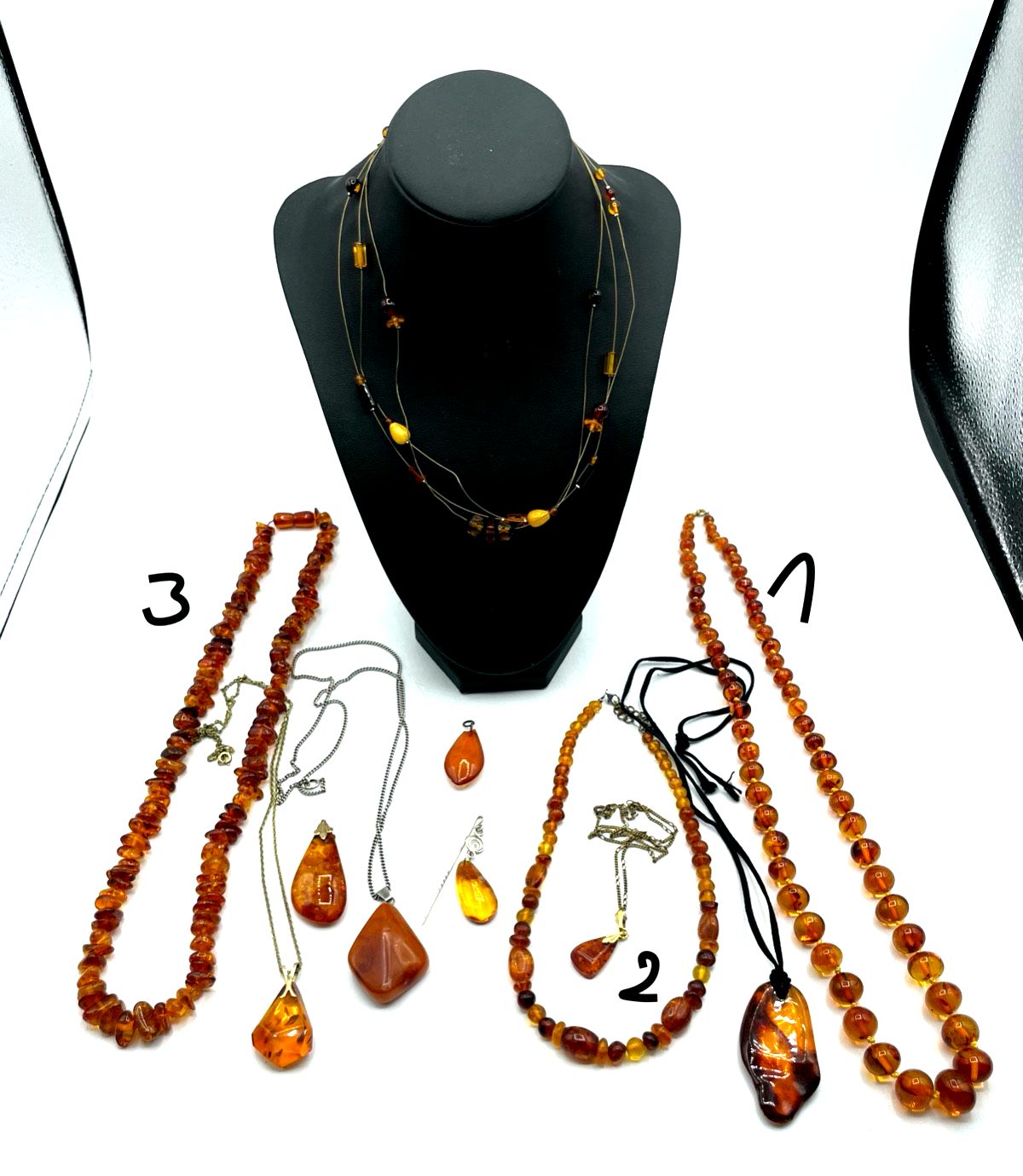 Konvolut tragbar gepfl. Bernstein Schmuck alt + neu Kette Anhänger Anstecknadel10