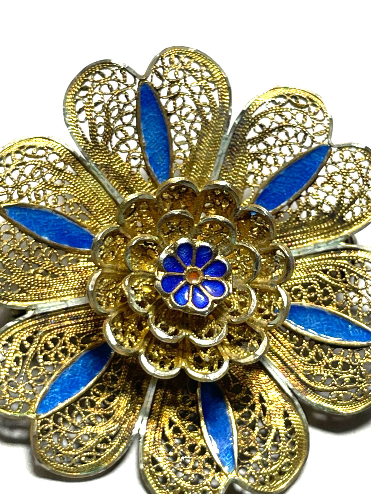 Antik 800 Silber vergoldet Etagen Brosche Blume filigran teils emailliert gepfl.2