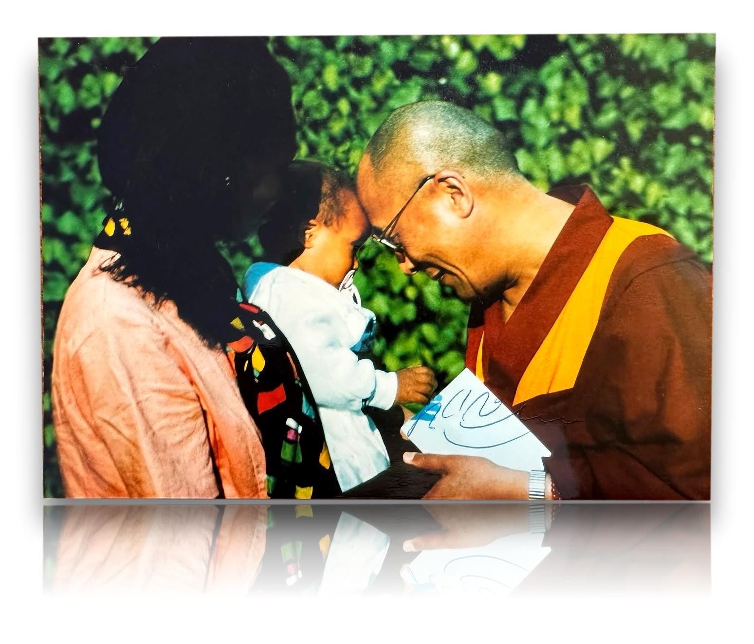 Dalai Lama - Original Autogramm - signierte Fotografie - Tibet - Nobelpreis0
