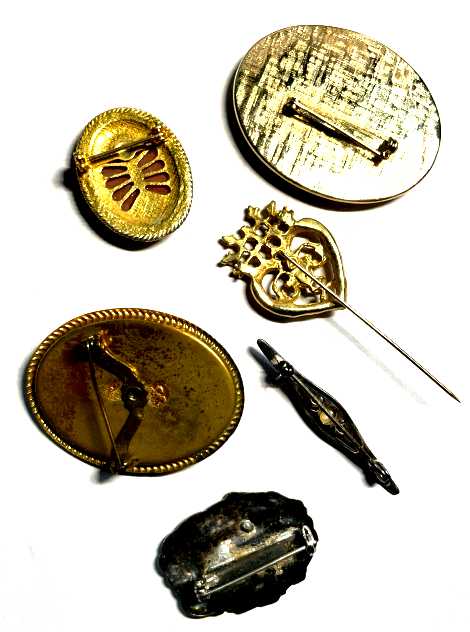 6 Nostalgie Broschen vintage Modeschmuck gepflegt auch mit Cameo Style4