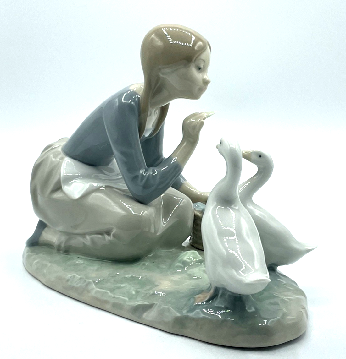 Vintage Lladro Porzellan Figur 4849 food for ducks Enten füttern top condition4