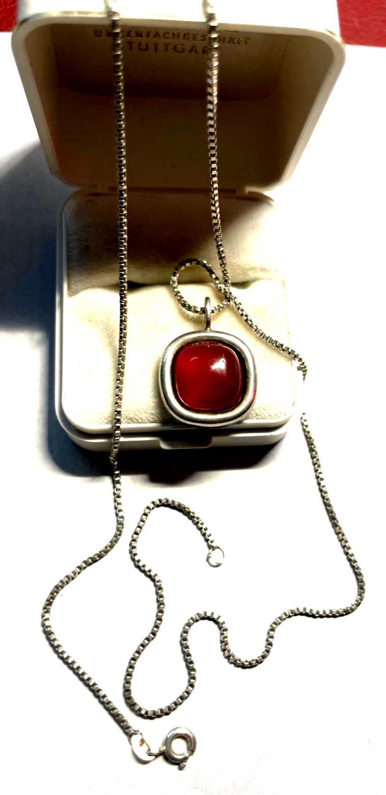 Vintage FS Franz Scheurle Karneol Cabochon Anhänger 925 Silber an Silberkette0