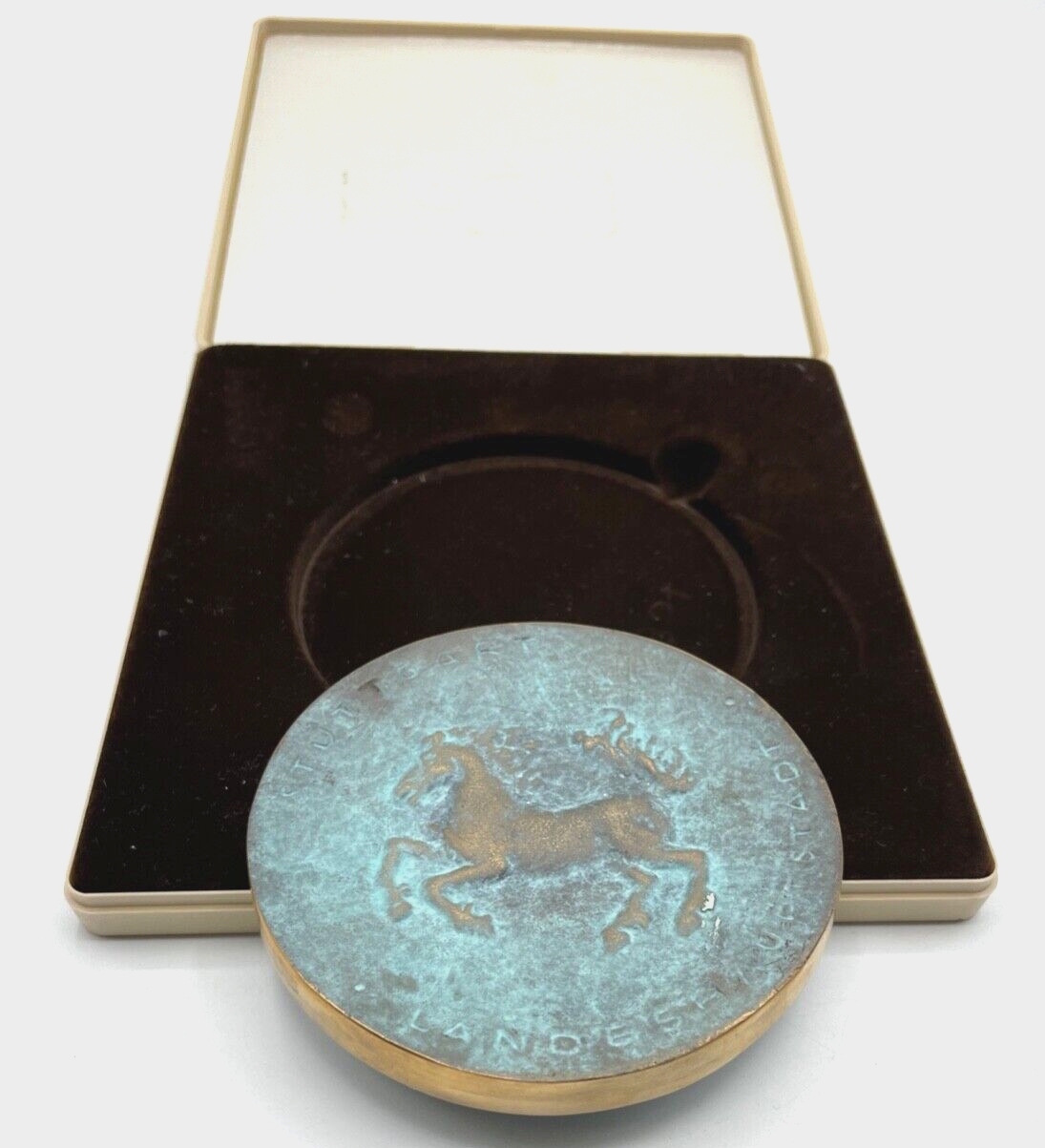 Alte Bronze Plakette Verdienste im Sport 1987 Stuttgart Pferd Ø 9cm Etui 415 Gr.3