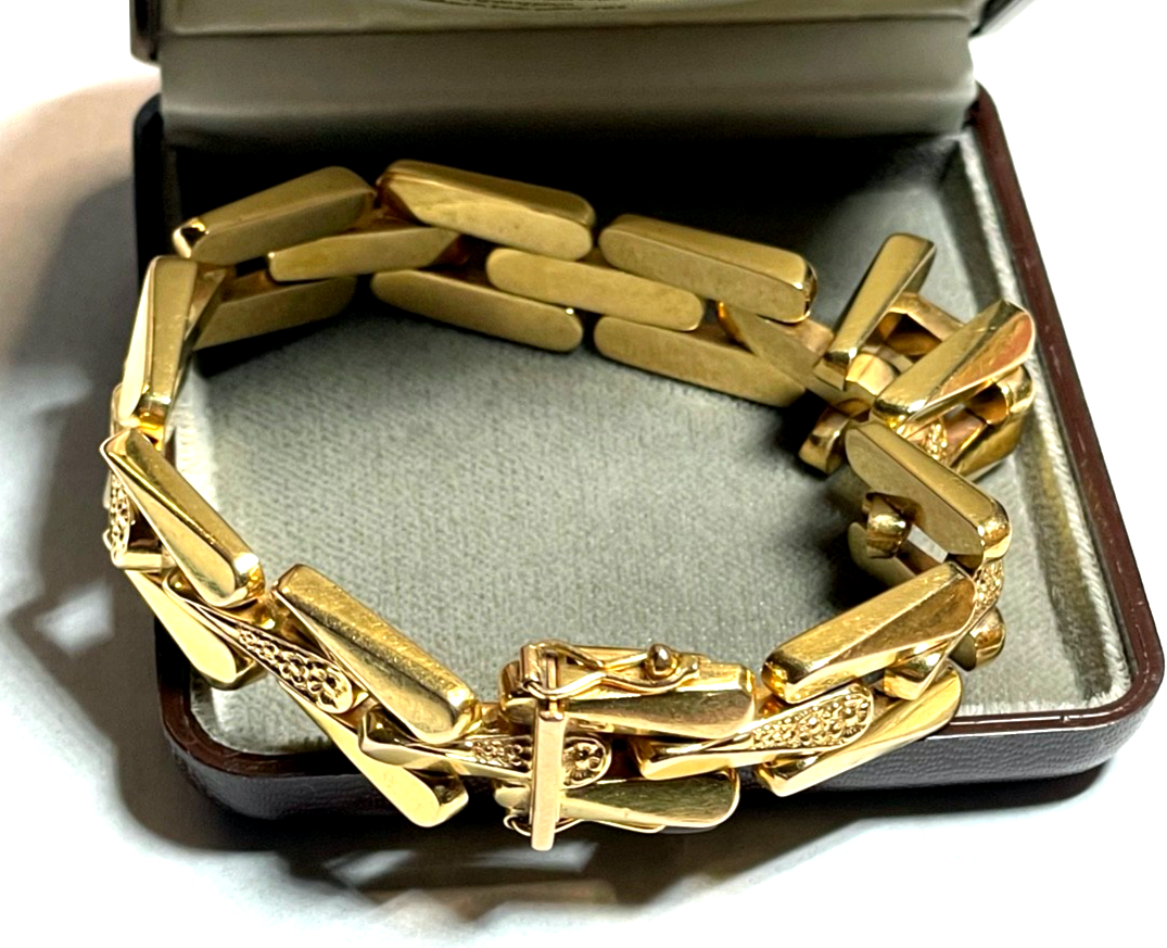 Solides 750 Gold 18 K apartes Armband Juwelier L 18,5 cm B 12 mm gepflegt 29,090