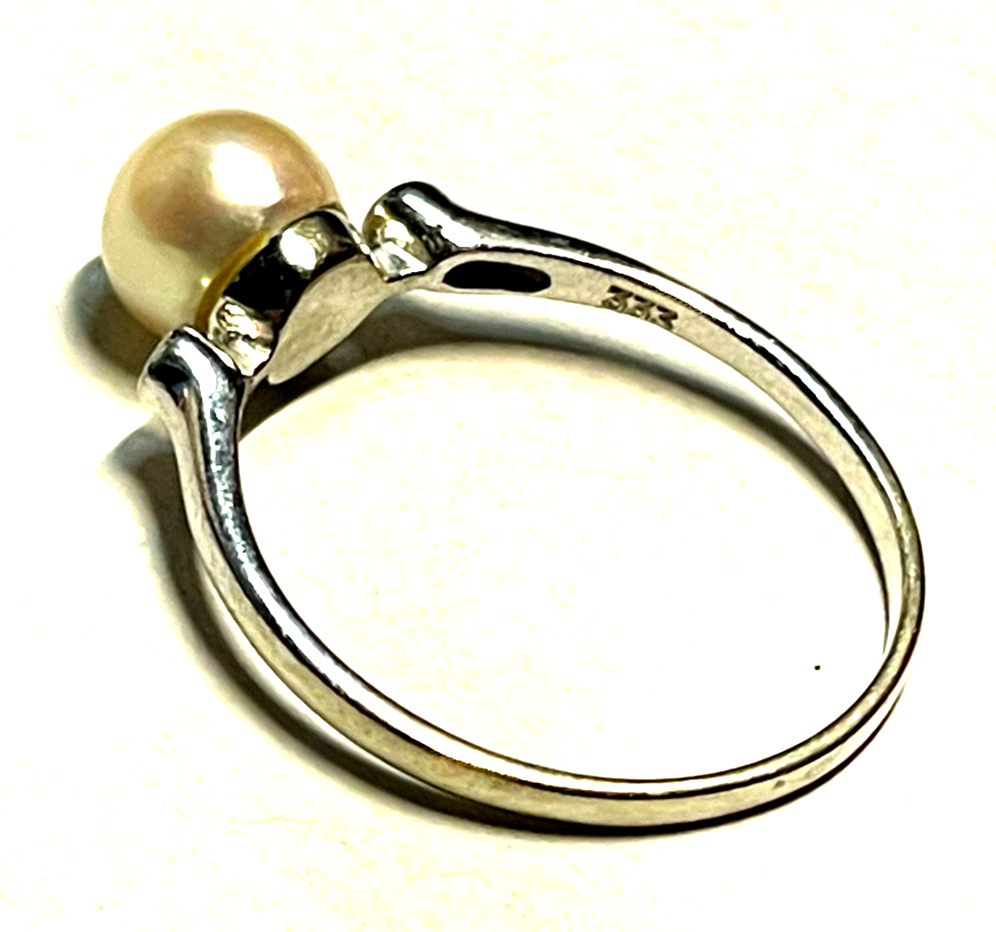 Klassiker 333 Gold 8 K Ring 18 mm RG 57 Akoya Perle 2 Diamanten Weißgold gepfl.1