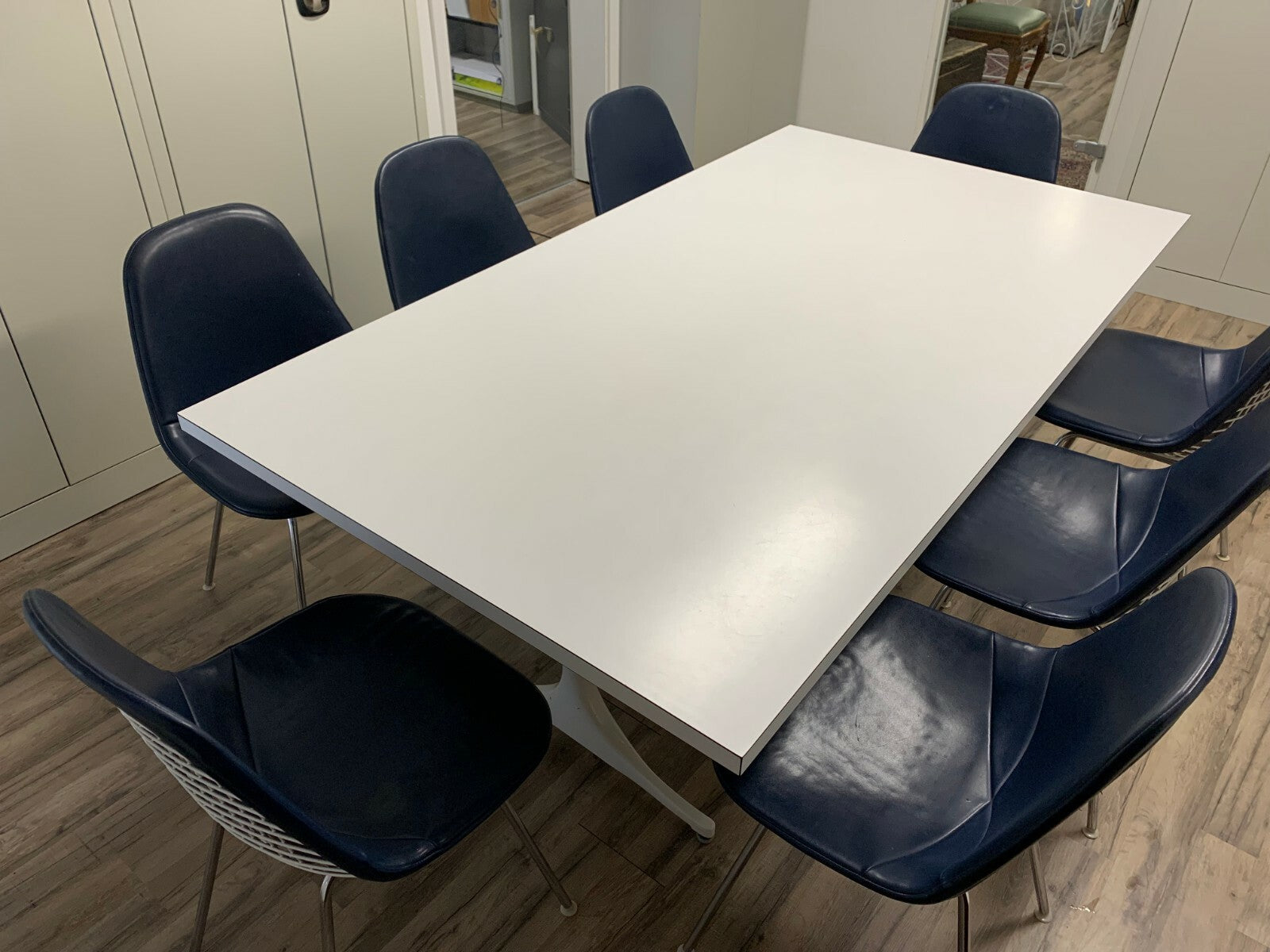Herman Miller für Charles Eames - Design Stühle + Tisch - Esstisch - 60er Jahre0