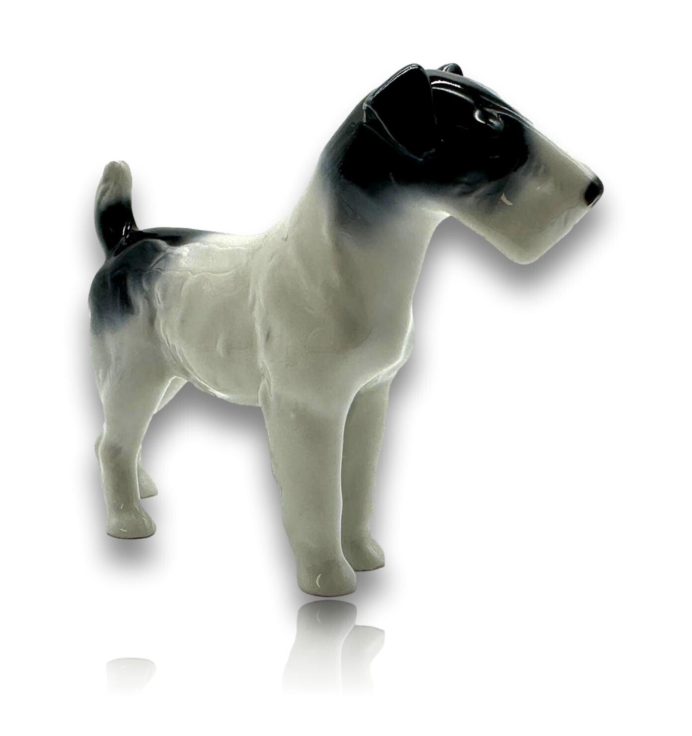 Metzler & Ortloff/ Ilmenau - Hund Terrier - Porzellanfigur Modell 5223/27