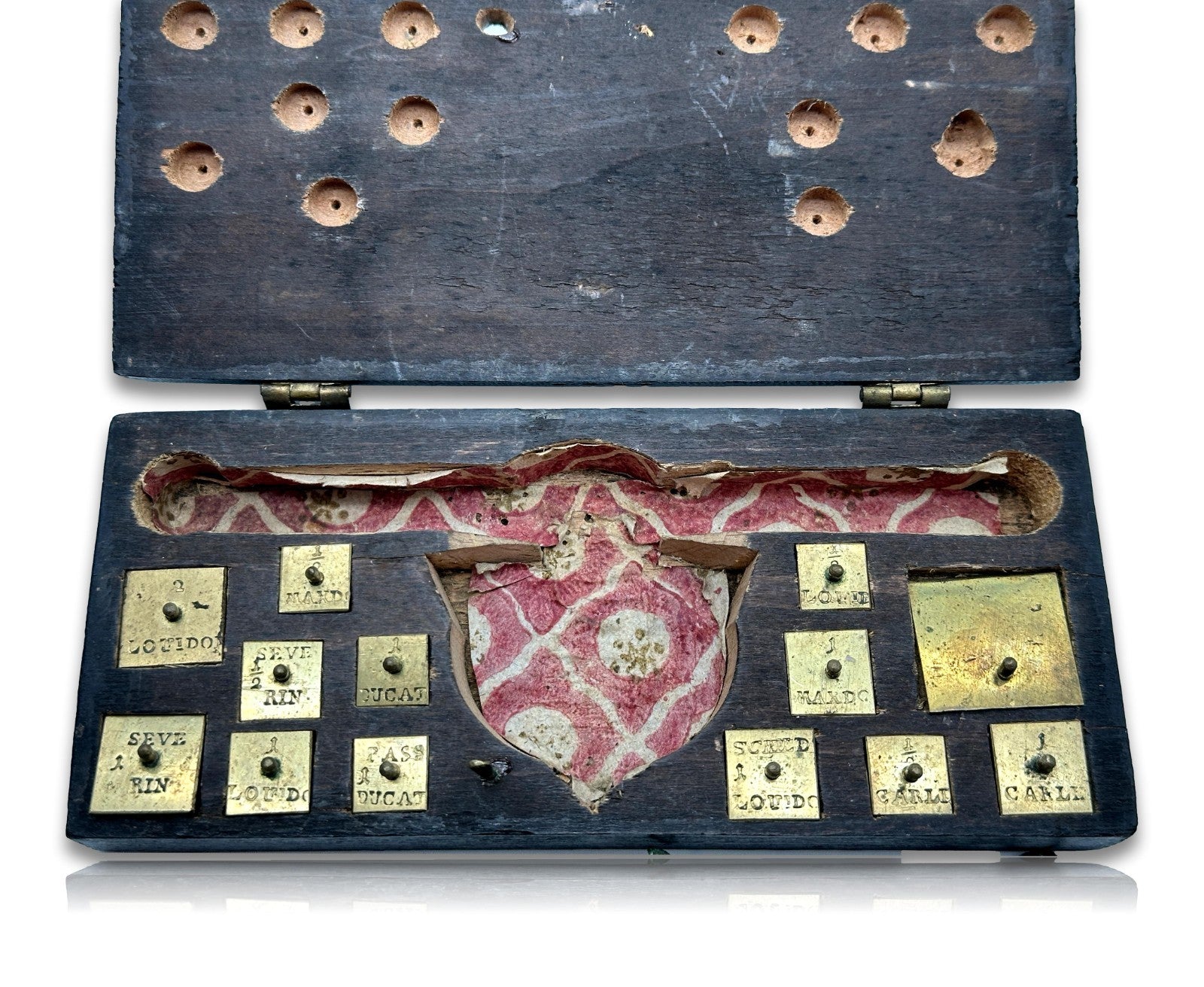 Antike Coin Scale um 1820 – Holzschatulle - Messinggewichte - Ducat, ½ Sovereign2