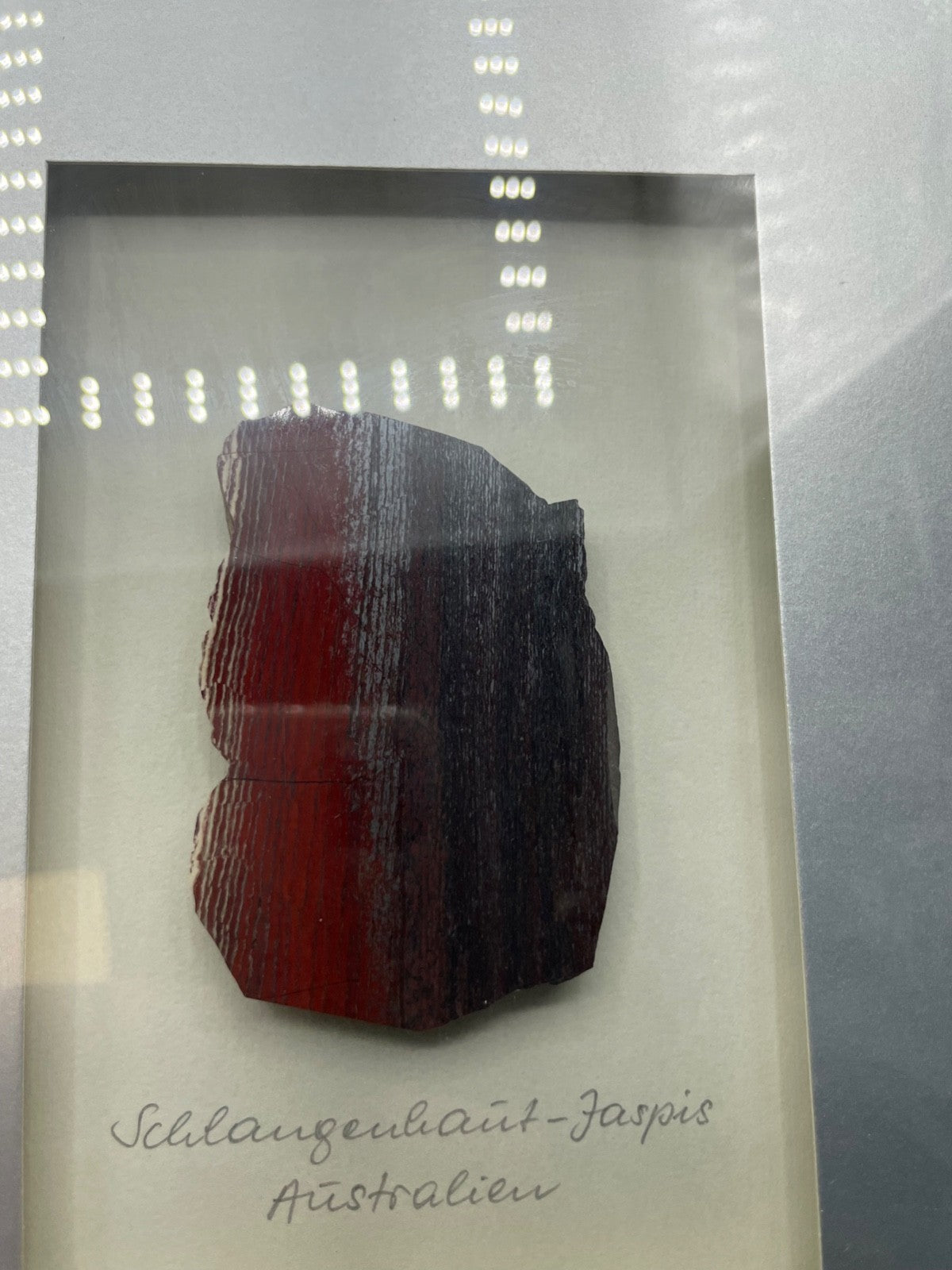 Gr. Schlangenhaut Jaspis Stein aus Australien gerahmt Jaspis Mineral rar Sammler5