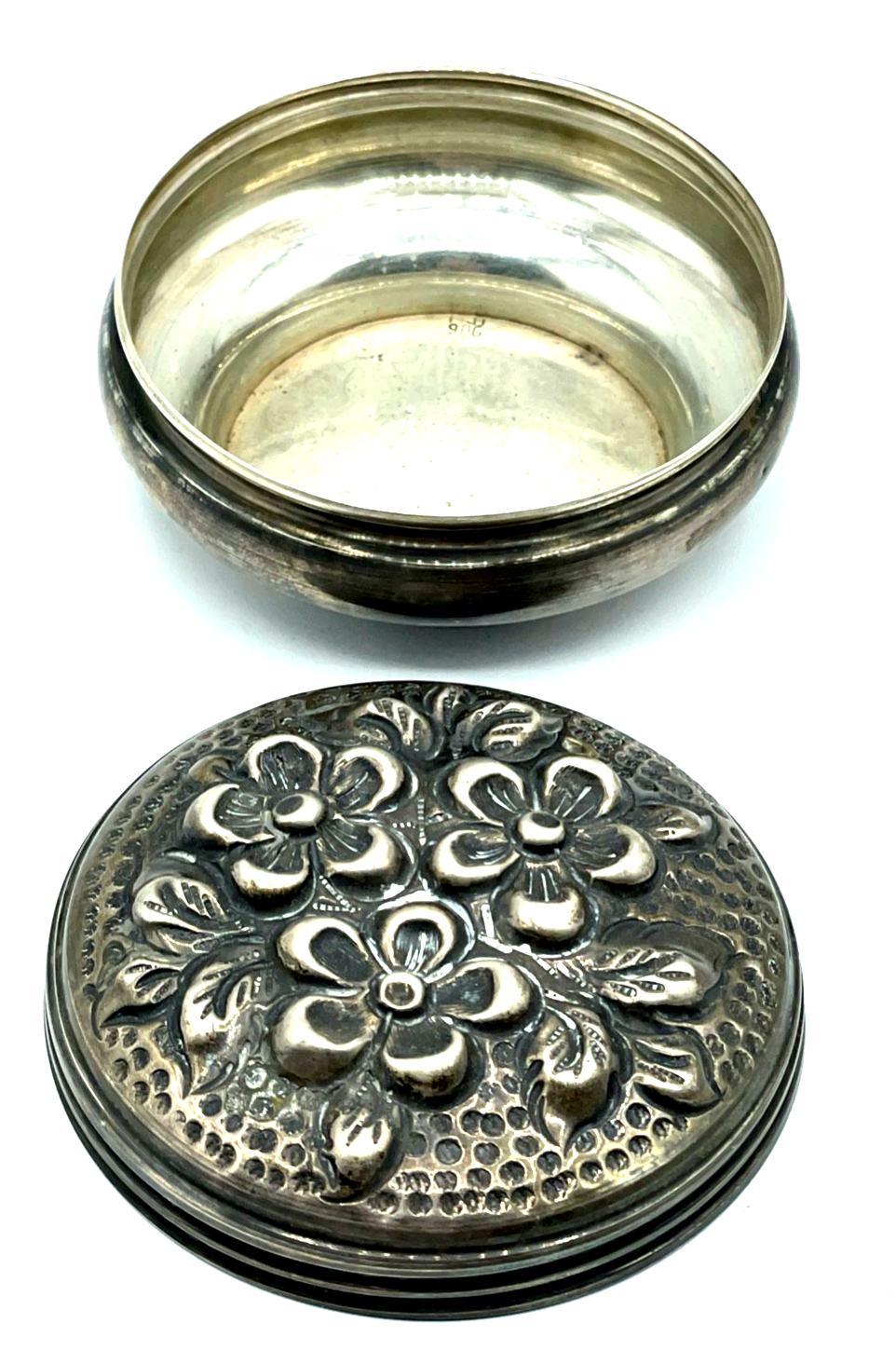Antik 900 Silber Dose Deckeldose floral Dekor halbplastisch Ø ca. 75 mm 47,12 Gr6