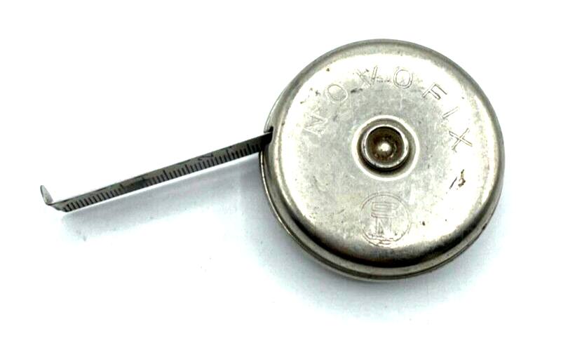 Dachbodenfund altes Maßband Metall Kapsel NOVOFIX  2 Meter Metallband flexibel1