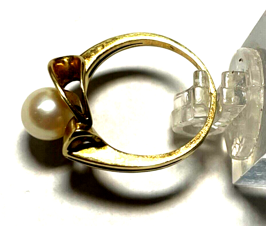 Solider Klassiker 585 Gold 14 K Ring RG 53 mit Akoya Perle Juwelier gepflegt 5Gr6