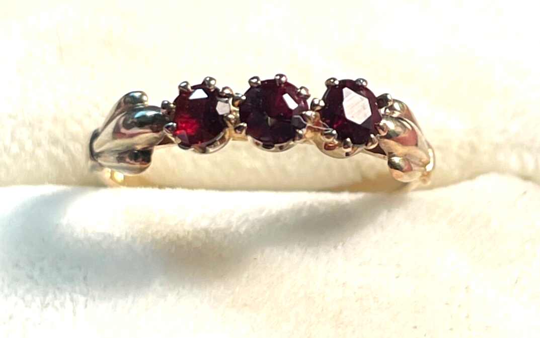 Solider 333 Gold 8 K antik Ring Rotgold 3x Granat RG 52 Ø 16,5 mm gepflegt2