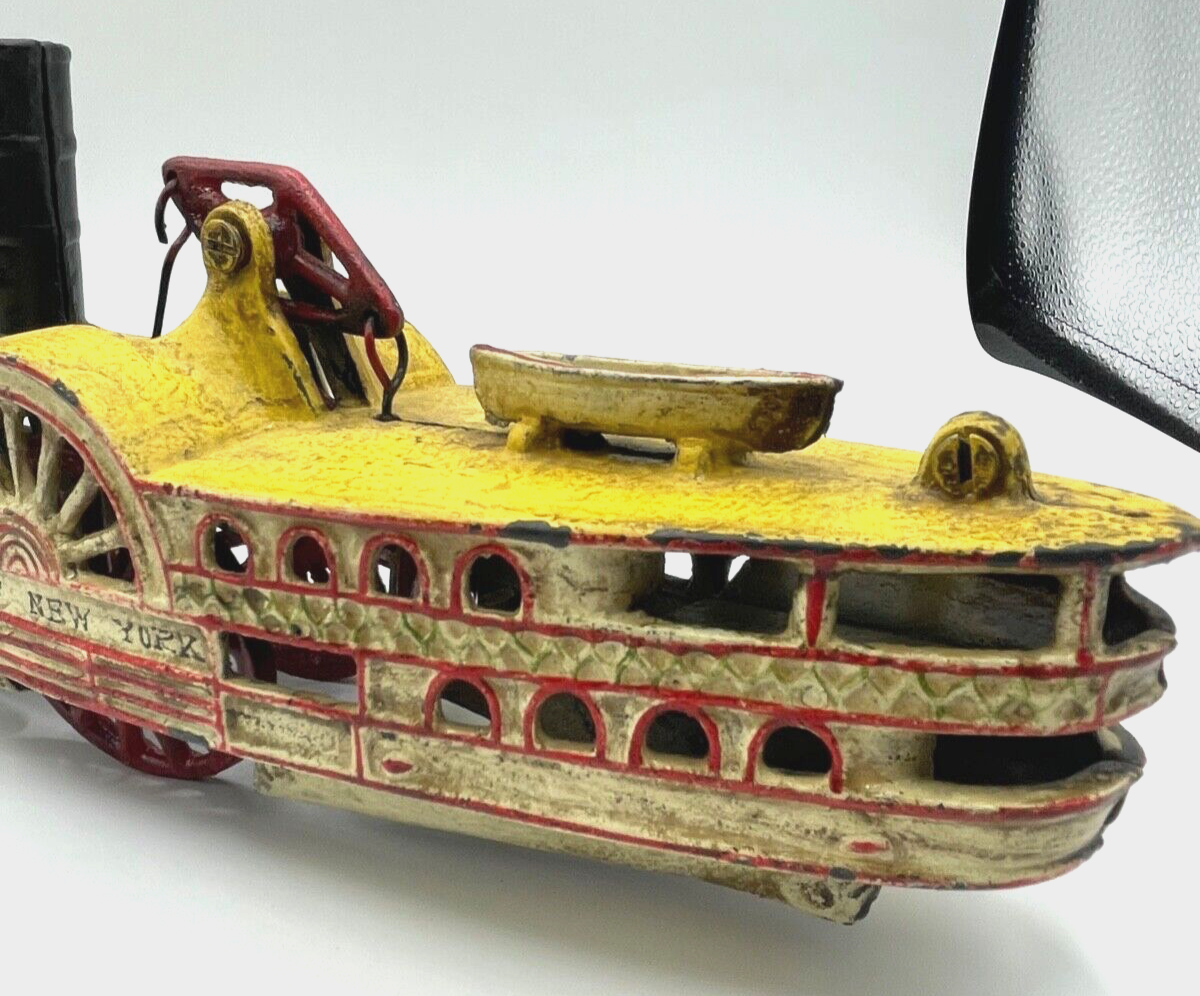 Orig. antik Gusseisen Spielzeug Seitenrad-Dampfer Raddampfer City of New York8