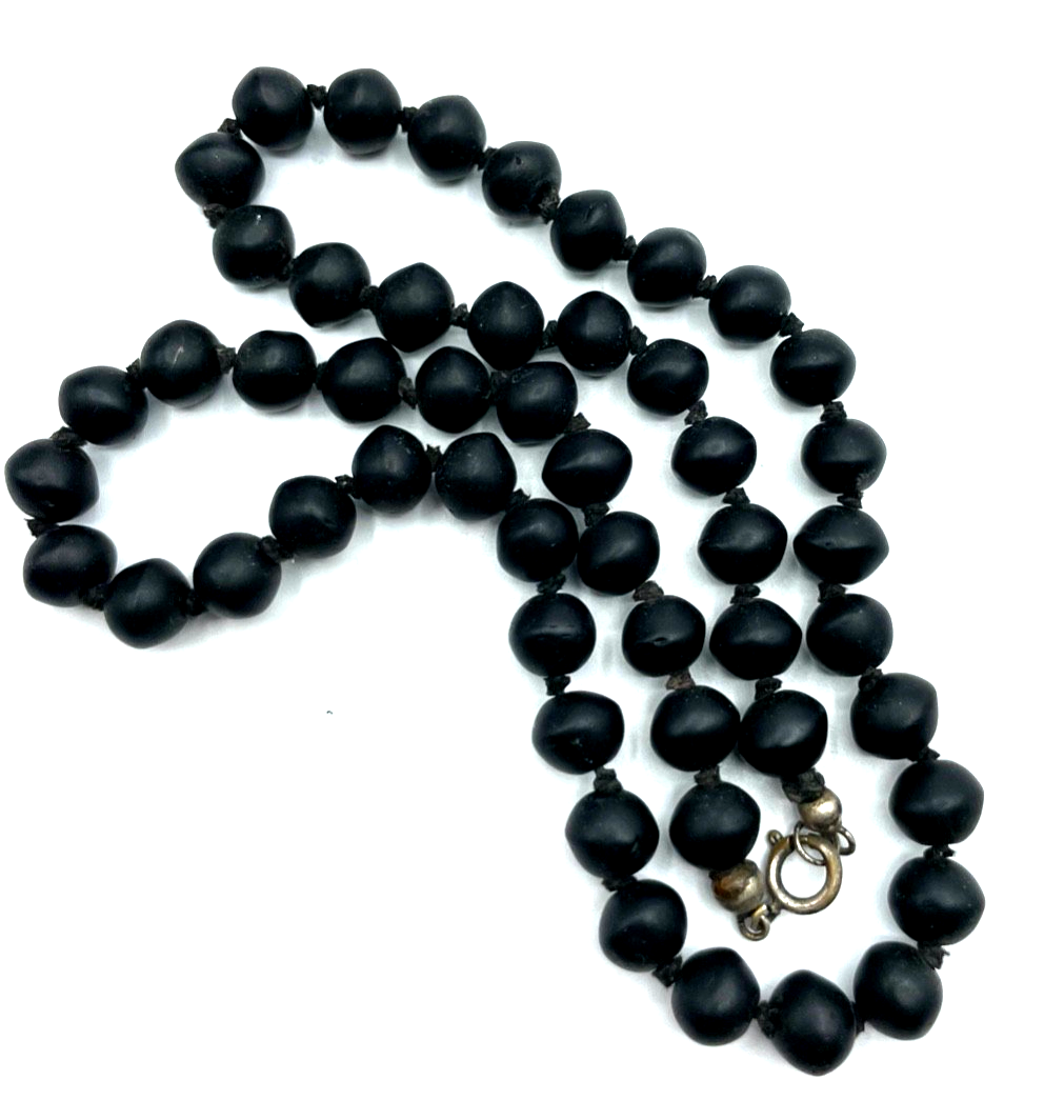 Antik Jet Jagat versteinerte Kohle Trauerschmuck Kette 46 cm Collier geknotet4