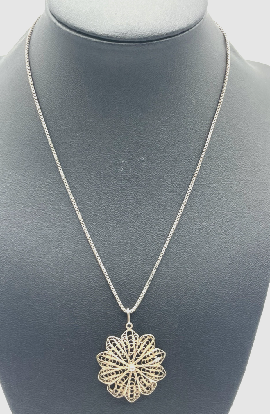 Eleganter kleiner vintage 835 Silber Filigransilber  Anhänger + Venezianer Kette0